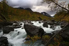 image Lyngsdalselva