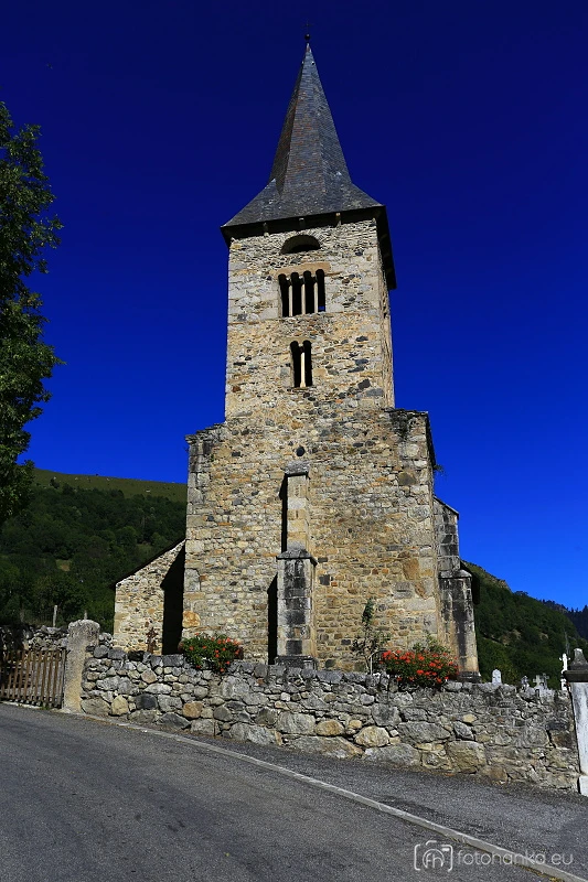 Kostel
