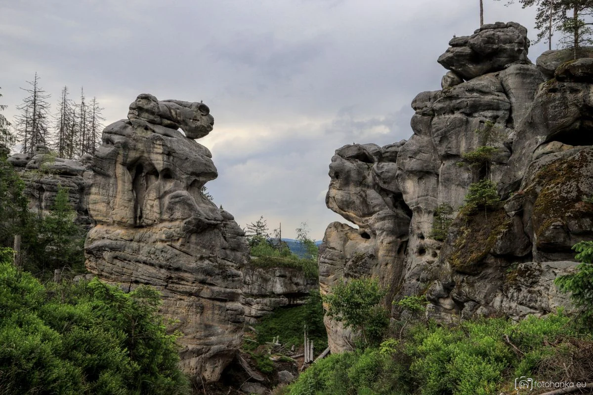 Ostaš